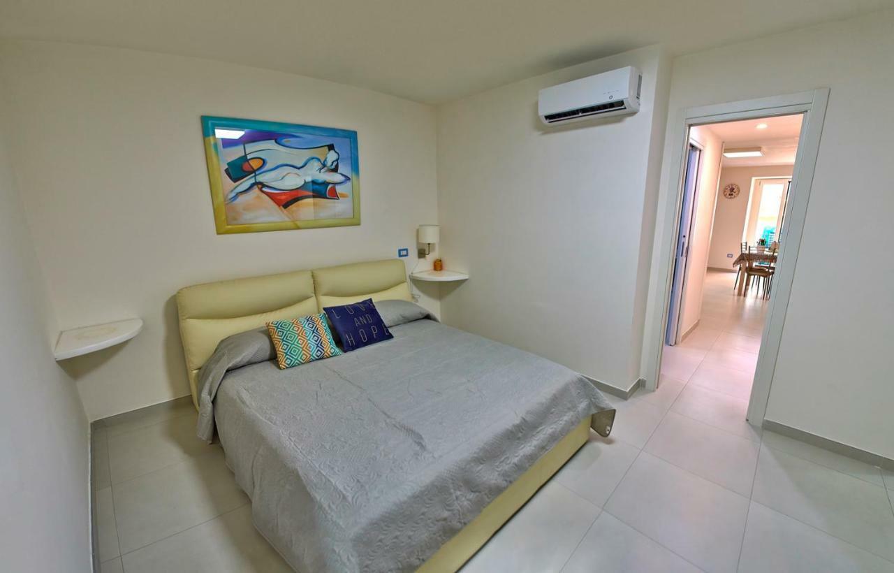 Casa Sul Corso Apartment ซาแลร์โน ภายนอก รูปภาพ