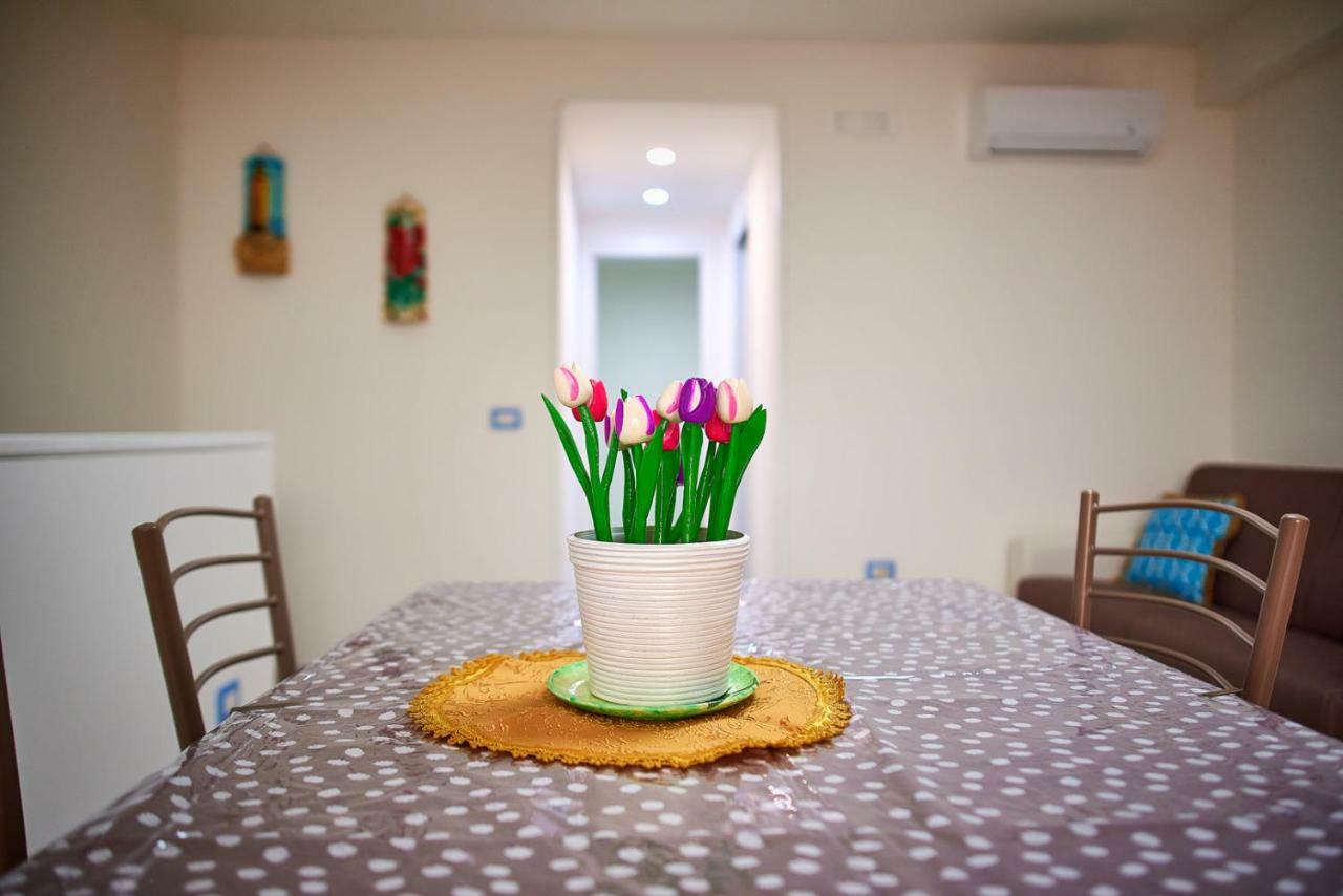 Casa Sul Corso Apartment ซาแลร์โน ภายนอก รูปภาพ