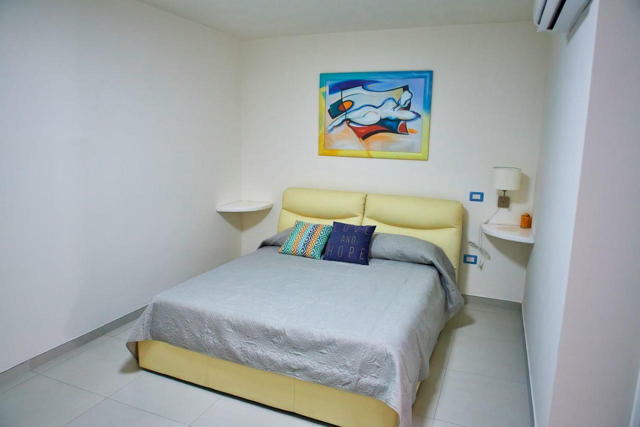 Casa Sul Corso Apartment ซาแลร์โน ภายนอก รูปภาพ